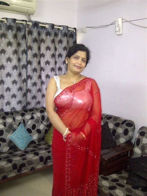 hot aunty saree nude|Free Saree Porn Videos